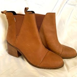 Toms Tan Suede Heeled Chelsea Boots